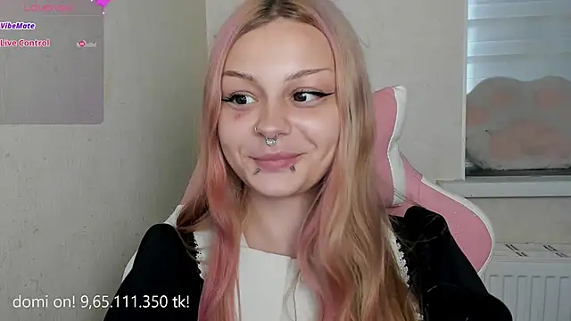 Snapshot of shy_melony chatting on August 2026 09:01:02 AM shy melony online show from August 2026 09:01:02 AM