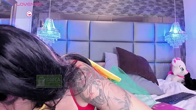 Palmer-Foster online show from April 2026 08:09:02 PM