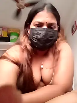 Hotmilfxox online show from December 2024 02:11:02 AM