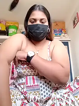 Hotmilfxox online show from January 2025 08:34:02 AM