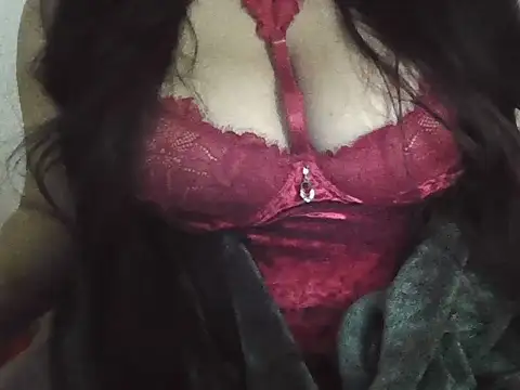 Snapshot of JulieJoe_ chatting on November 2025 08:33:02 AM JulieJoe online show from November 2025 08:33:02 AM