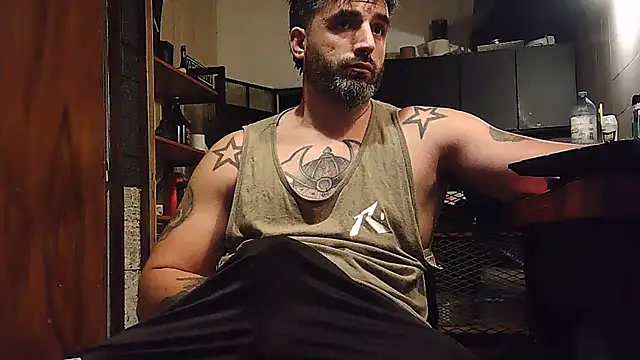 ozzypsico13 online show from March 2025 02:26:02 AM