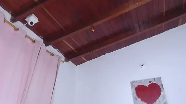 Amara Red online show from October 2025 02:19:02 AM