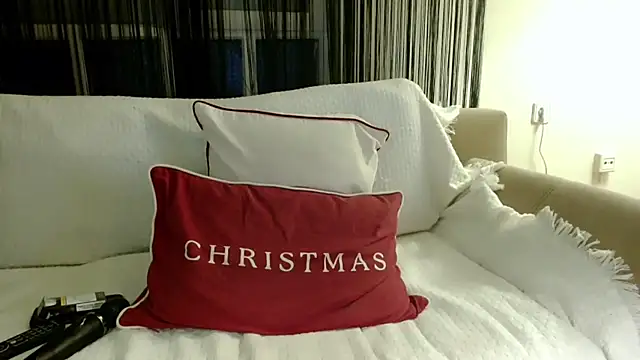 tigerrtiger online show from April 2026 07:58:01 PM