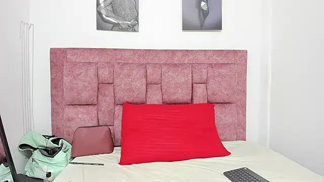 Snapshot of Ana_star_ chatting on January 2025 01:07:02 AM Ana star  online show from January 2025 01:07:02 AM