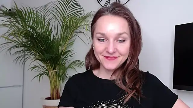 AliciaDesire online show from February 2025 02:59:02 PM