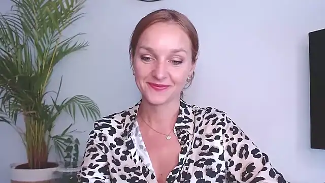 AliciaDesire online show from September 2025 06:35:02 AM