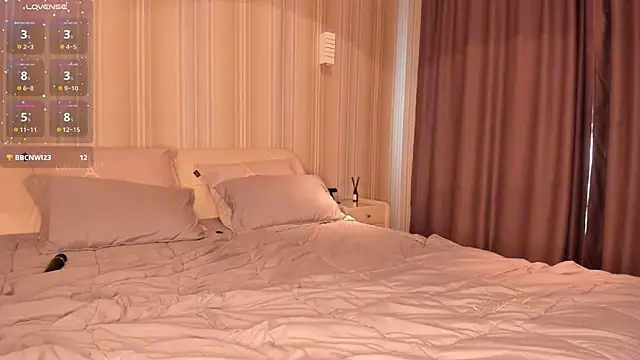 Snapshot of IsabellaTorrance chatting on March 2025 05:32:01 AM IsabellaTorrance online show from March 2025 05:32:01 AM