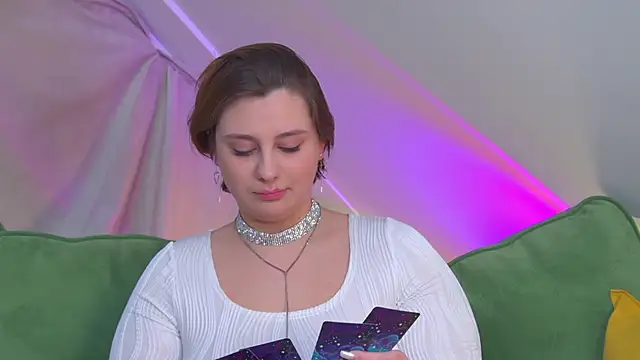 Snapshot of MaryMurray chatting on March 2025 02:28:02 AM MaryMurray online show from March 2025 02:28:02 AM