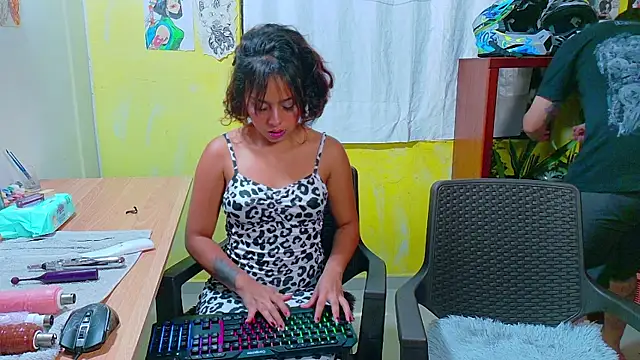 clydexxxbunny online show from March 2025 04:27:02 AM