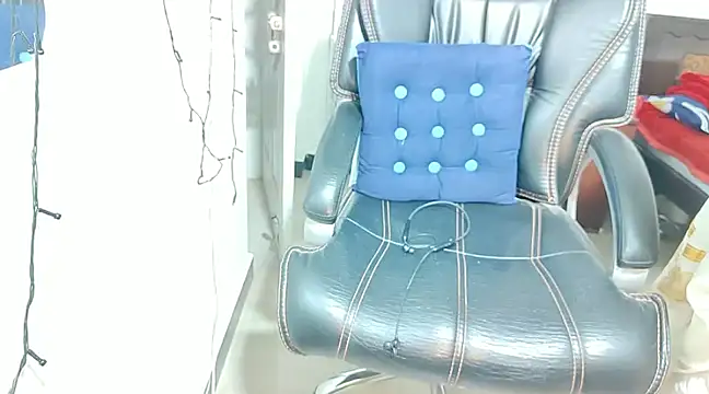 Snapshot of Anjali_cute-Pondati chatting on February 2025 12:09:02 PM Anjali cute-Pondati online show from February 2025 12:09:02 PM