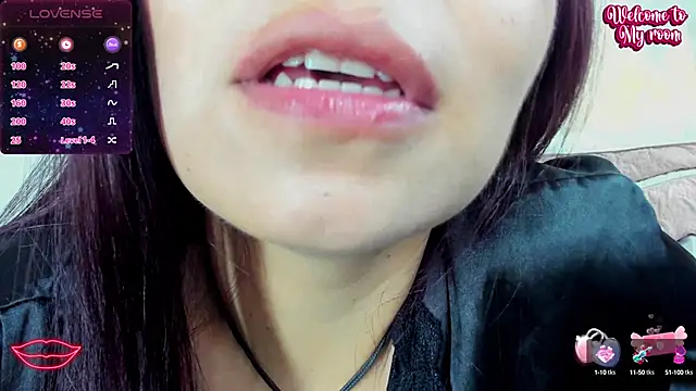 Sofia Walke1 online show from February 2025 04:18:01 PM