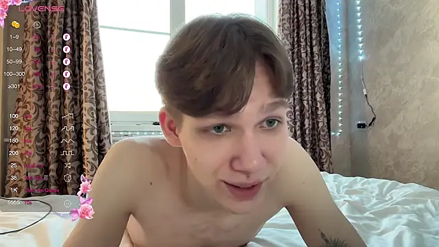 gay boyss online show from February 2025 01:11:02 PM