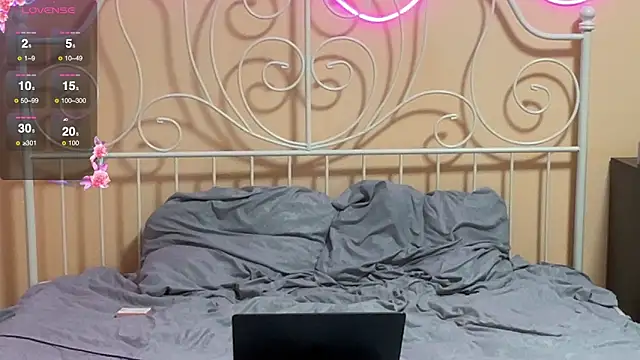 gay boyss online show from March 2025 05:38:02 PM