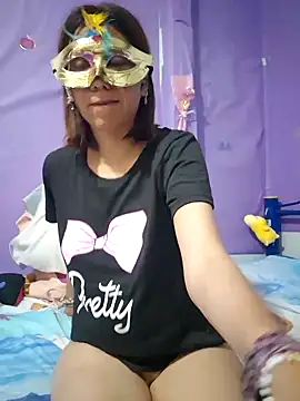 Lunababymylove online show from January 2025 05:55:01 AM