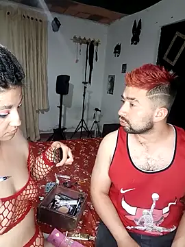 Snapshot of Bonnie-Clark chatting on September 2025 03:50:02 AM Bonnie-Clark online show from September 2025 03:50:02 AM