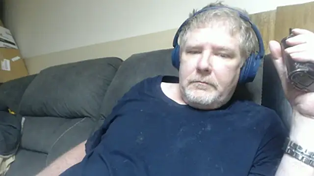 Snapshot of BrisonChase chatting on July 2026 07:42:01 PM BrisonChase online show from July 2026 07:42:01 PM