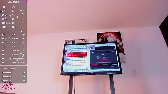 Vahiolet smith online show from January 2025 07:21:01 PM