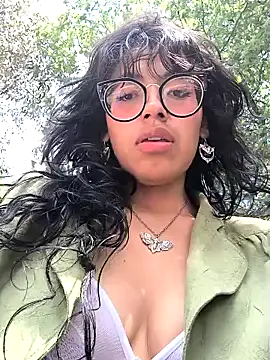 Snapshot of Fun_Everywhere chatting on January 2025 04:55:02 PM Fun Everywhere online show from January 2025 04:55:02 PM