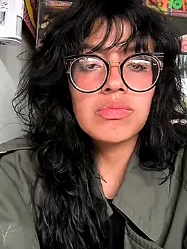 Snapshot of Fun_Everywhere chatting on February 2025 08:43:02 PM Fun Everywhere online show from February 2025 08:43:02 PM