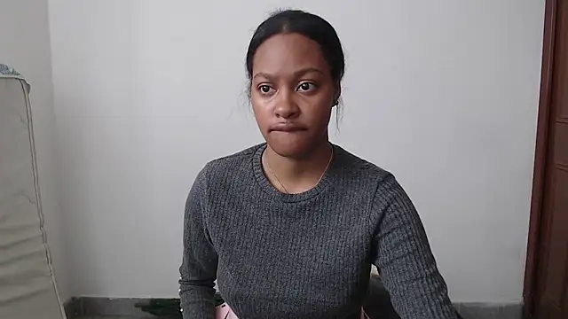 StormiHills online show from January 2026 06:44:02 PM