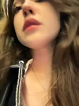 Snapshot of Peachy_Dream chatting on December 2024 12:23:01 AM Peachy Dream online show from December 2024 12:23:01 AM