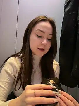 Snapshot of Peachy_Dream chatting on March 2025 12:25:01 PM Peachy Dream online show from March 2025 12:25:01 PM