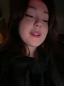 Snapshot of Peachy_Dream chatting on September 2025 06:11:02 PM Peachy Dream online show from September 2025 06:11:02 PM