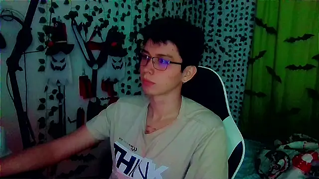 Andy gray online show from November 2025 12:34:01 PM