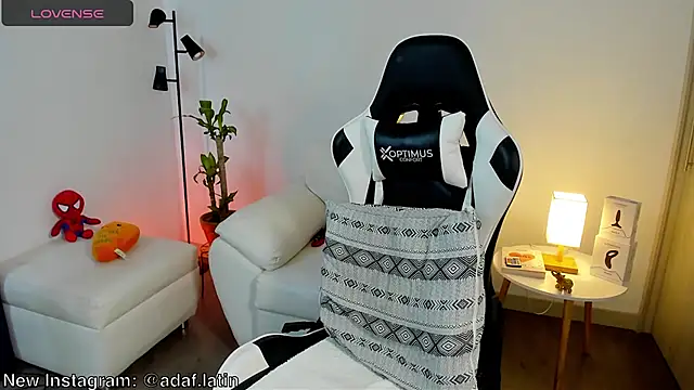 Snapshot of dafboy1 chatting on May 2026 02:45:01 PM dafboy1 online show from May 2026 02:45:01 PM