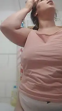 AdelinaJude online show from July 2026 08:45:02 AM