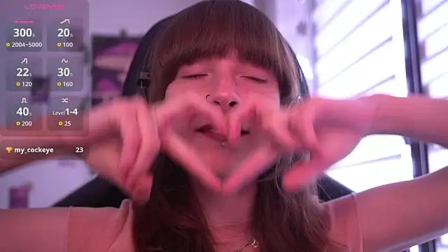 juliapie online show from May 2026 11:39:02 AM