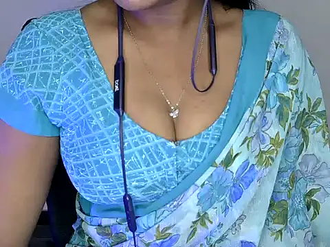 Snapshot of shila20 chatting on February 2025 03:22:01 AM shila20 online show from February 2025 03:22:01 AM