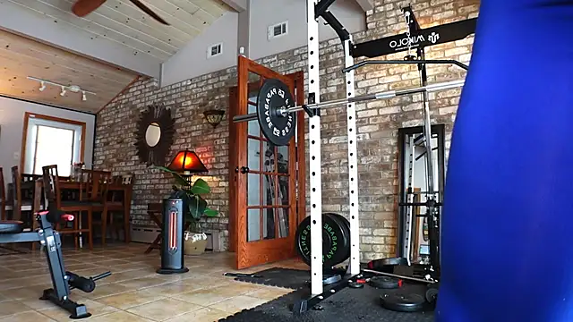 LushianaFitness online show from January 2025 03:40:02 PM