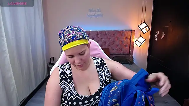 brithany smiith  online show from March 2025 02:36:02 AM
