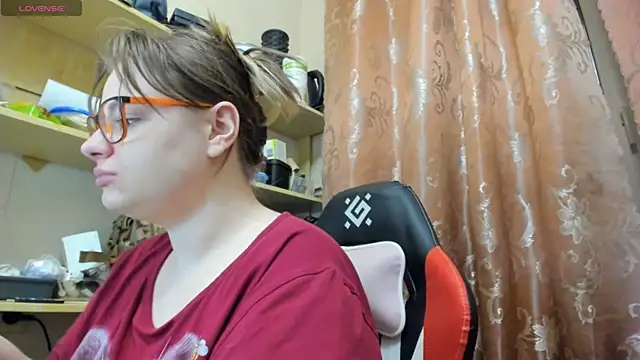 Seductive She Wolf online show from April 2026 07:19:01 PM