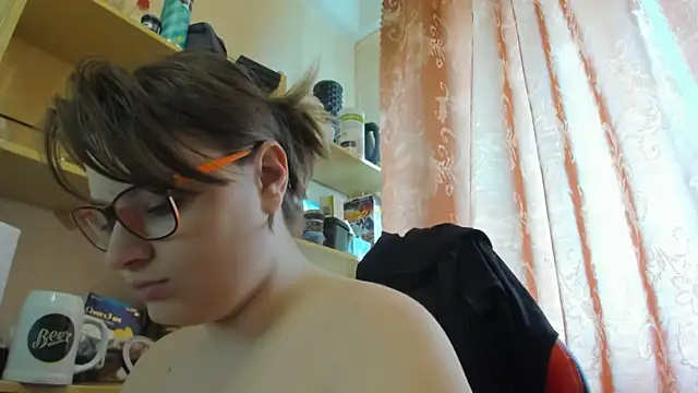 Snapshot of Seductive_She_Wolf chatting on April 2026 08:35:01 AM Seductive She Wolf online show from April 2026 08:35:01 AM