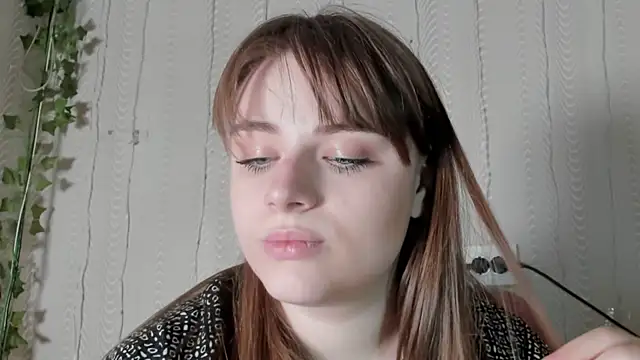 Snapshot of Seductive_She_Wolf chatting on May 2026 07:20:02 PM Seductive She Wolf online show from May 2026 07:20:02 PM