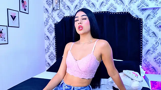 Mia-Monroe online show from March 2026 07:46:02 PM