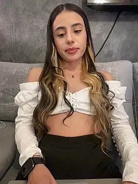 AbyThompson online show from February 2025 07:38:01 PM