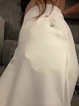 AbyThompson online show from March 2025 05:38:02 PM