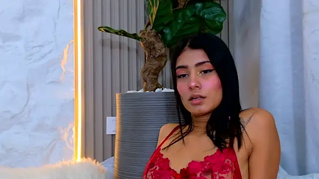 LaurenRodriiguez online show from July 2026 12:36:02 PM