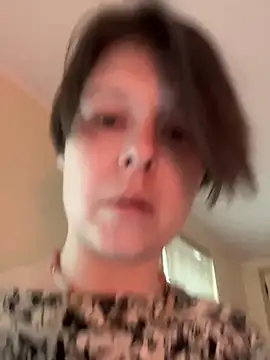 KatieBARBiE98 online show from April 2026 12:06:01 PM