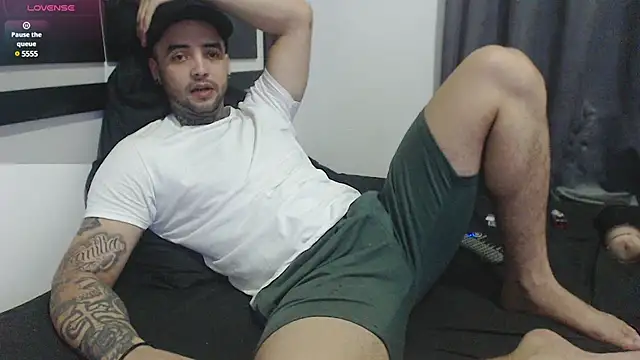 Snapshot of maxi_rogger18 chatting on January 2025 02:19:02 AM maxi rogger18 online show from January 2025 02:19:02 AM