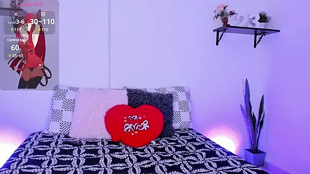 AlanaJohnson  online show from March 2025 06:34:01 PM