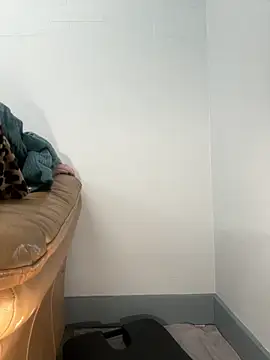 UtopianMisfit1 online show from April 2026 03:26:01 PM