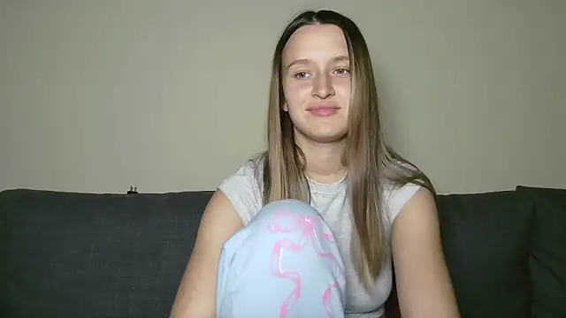 Submissive love online show from February 2025 08:54:02 PM