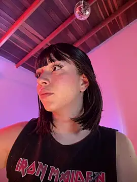 sweeet peach online show from May 2026 04:42:02 AM