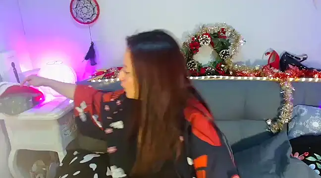 catalinamommyx online show from December 2024 11:22:02 AM
