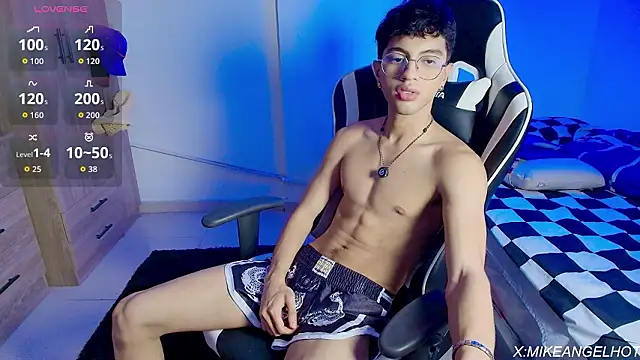 Angelligth online show from March 2026 03:43:02 AM